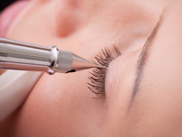 Eyeliner Inférieur Brigitte-Beauté Genève